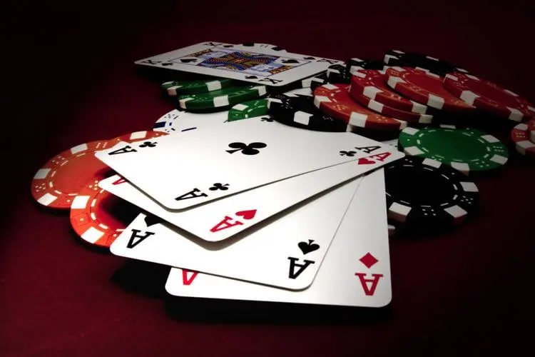 Live blackjack tables Live blackjack table with real dealer